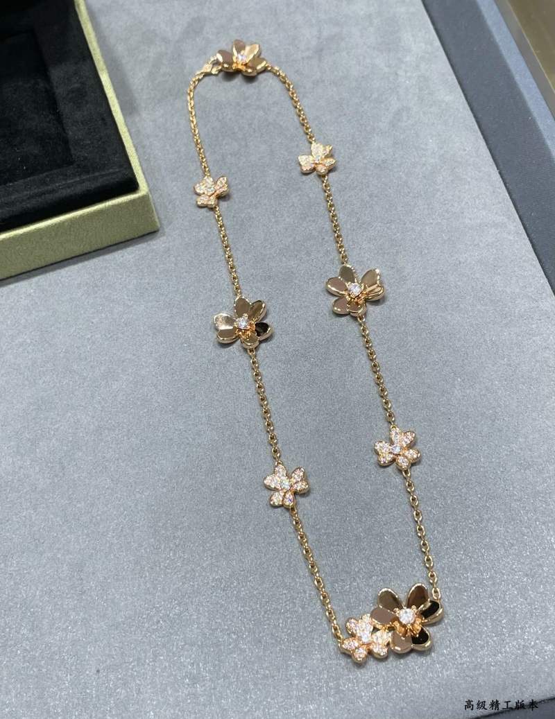 Vca Necklaces